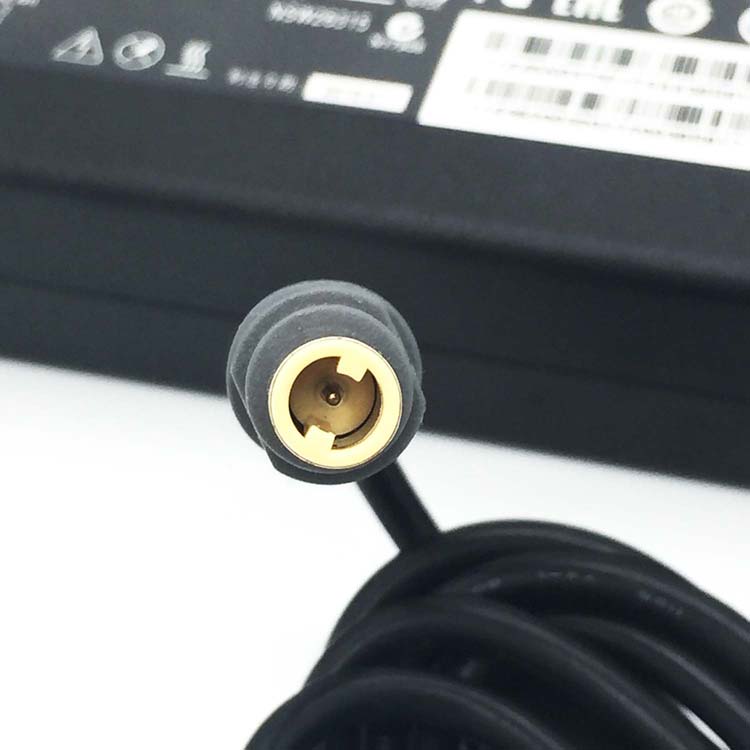 LENOVO ThinkPad W520 Netzteile / Ladegeräte