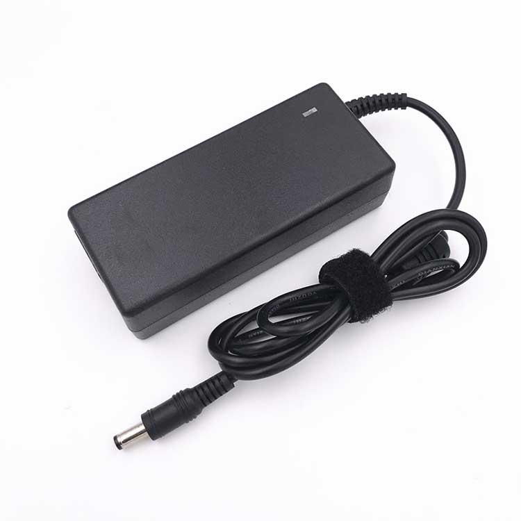 FUJITSU FPCAC26
																 Laptop Adapter